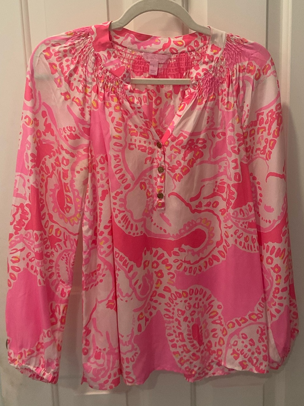 Lilly Pulitzer Women's Elsa Blouse Elephants 100% Silk Blouse Pink Small $150
